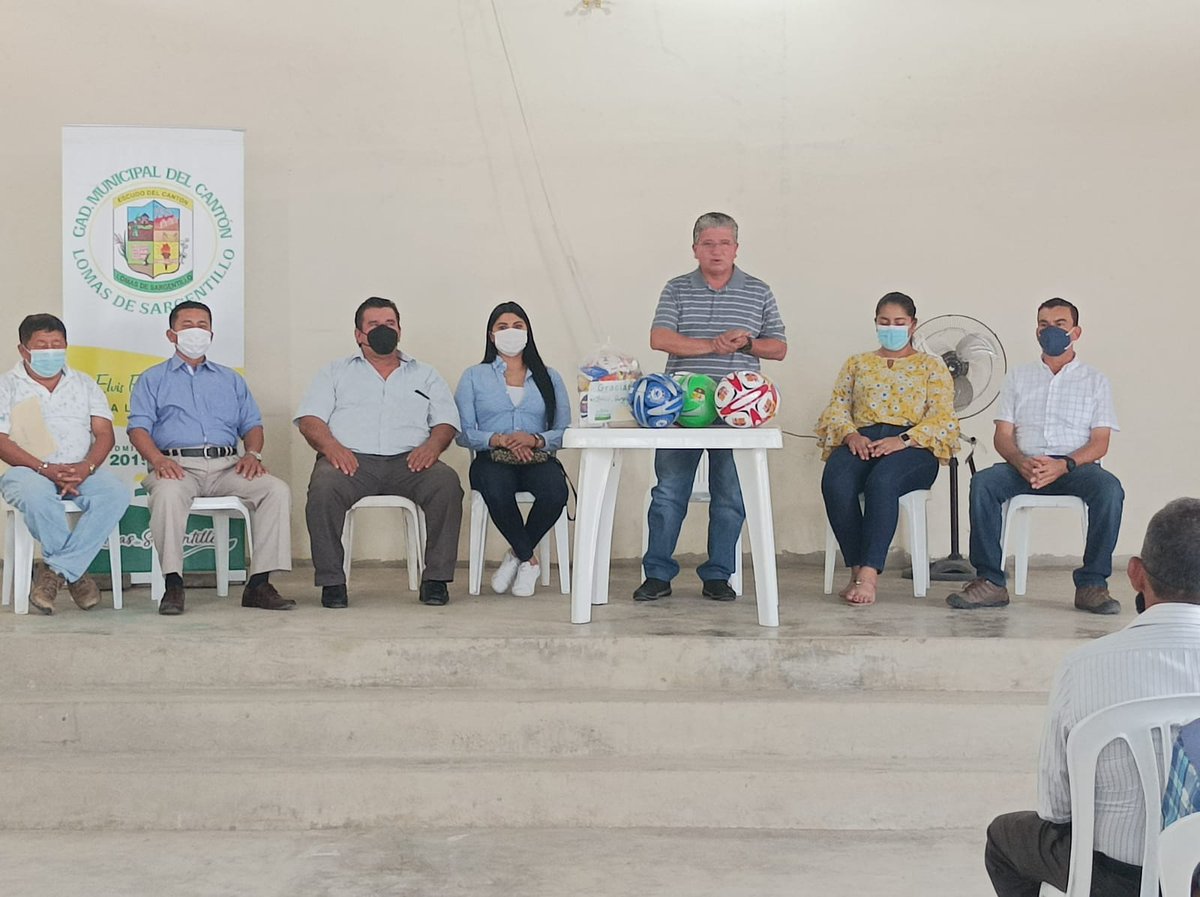 Reconstrucción del Parque Las Cañas se socializa en Lomas de Sargentillo